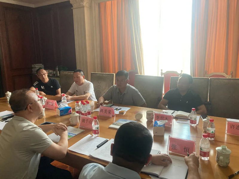 蘭州新區(qū)城投集團領(lǐng)導(dǎo)魏千山一行蒞臨盛鵬達集團開展交流合作，共促產(chǎn)業(yè)規(guī)劃新篇章