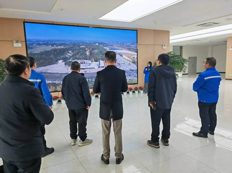 1765342725206692.jpg 02.jpg